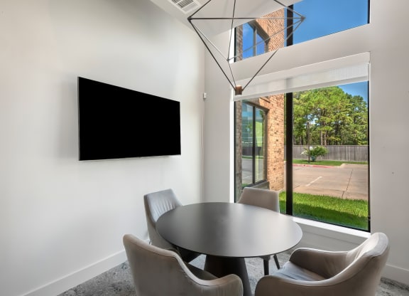 The Atwater Apartments Resident Business Space
