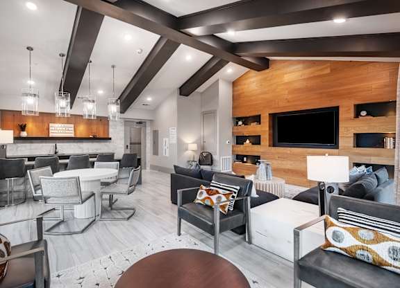 Grayson Heights Sky Lounge And Amenity Deck