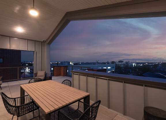 Resident Sky Lounge At Dusk
