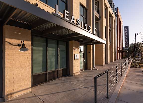 Grayson Heights Leasing Office