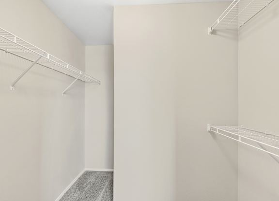 Walk in closet