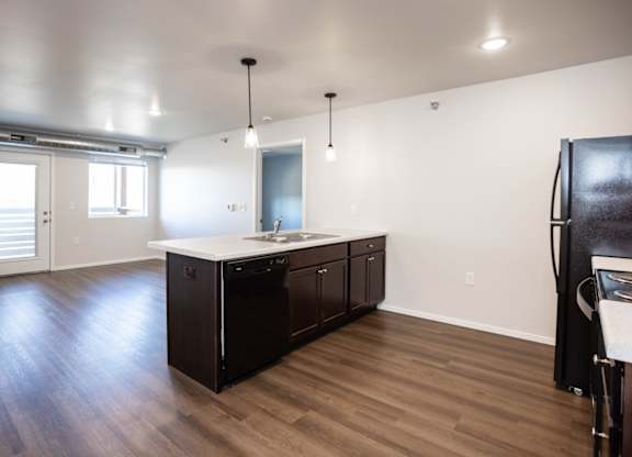 image of a kitchen