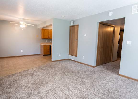 VACANT BEDROOM