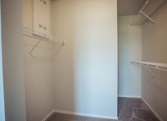 walk in closet