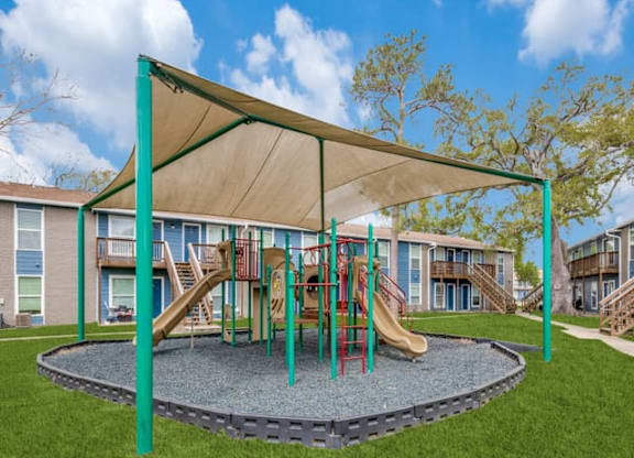 Playground at Hackberry Ranch Apartments, Texas