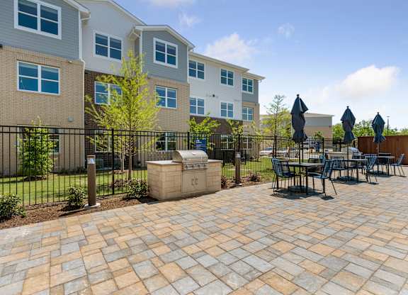 Courtyard With Bbq Area at Cobalt, Saginaw, 76131