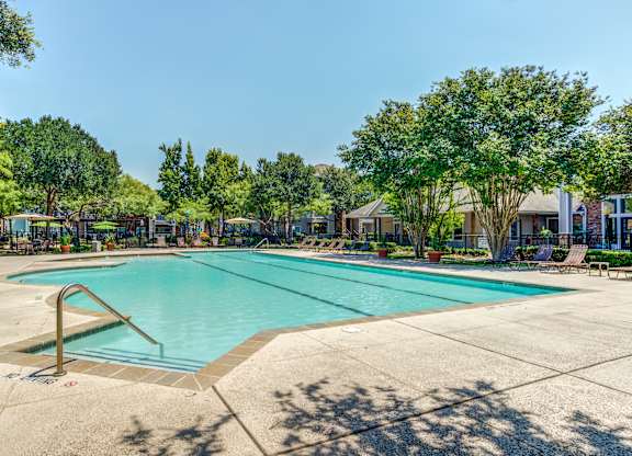 Glimmering Pool at Cornerstone Ranch, Texas