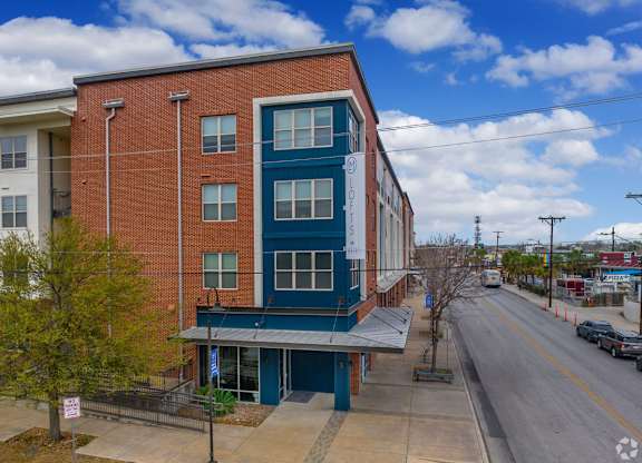 Lofts on Main Streetview