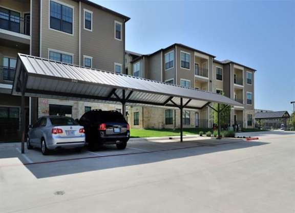 Parking Area at Alvista Round Rock, Round Rock, TX