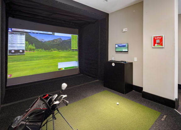 Golf Simulator at Abberly Onyx Apartment Homes, Decatur, GA