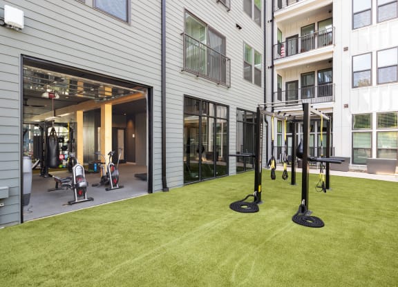 the apartments at masse corner 205 fitness room at Abberly Riverwalk Apartment Homes, Tennessee, 37228