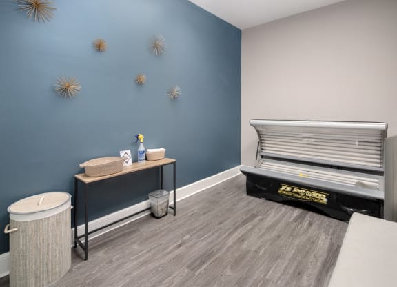 Tanning Salon at Abberly Pointe