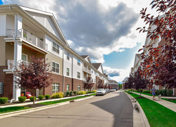 Exterior of Landmark Lofts Apartments in Hilliard Ohio