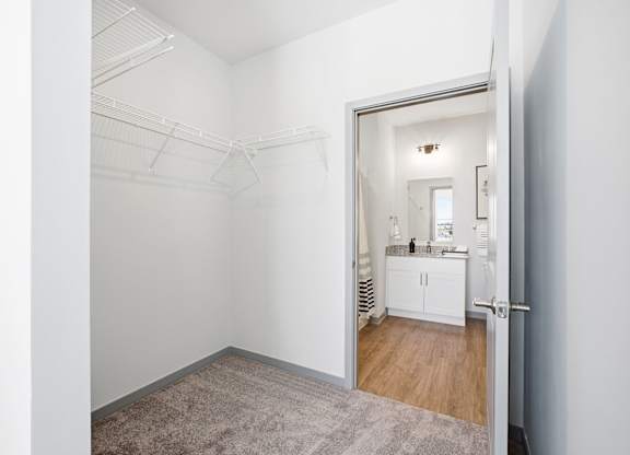 Walk In Closet at The Retreat at Marysville Apartments in Marysville, OH