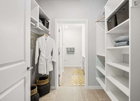 walk in closet at the galaxy at polaris