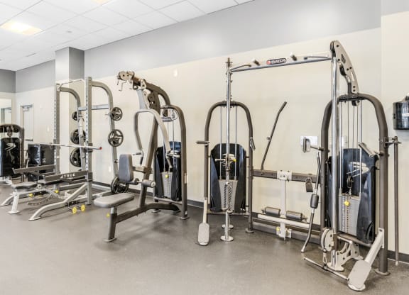 Fitness Center Gym at Highpoint on Columbus Commons Apartments