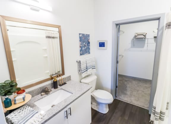 Kensington Bathroom