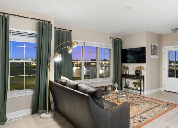 Living room at The Strand at Beulah Luxury 2 bedroom Apartments for rent in Grove City Ohio