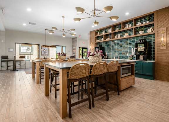 Starbucks Coffee Bar