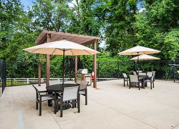 Pool deck