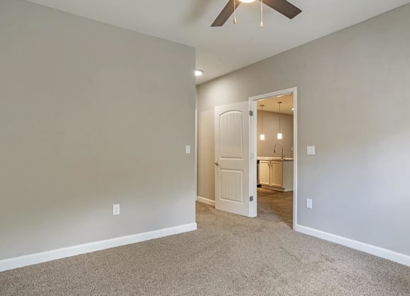 oak 2x2 bedroom