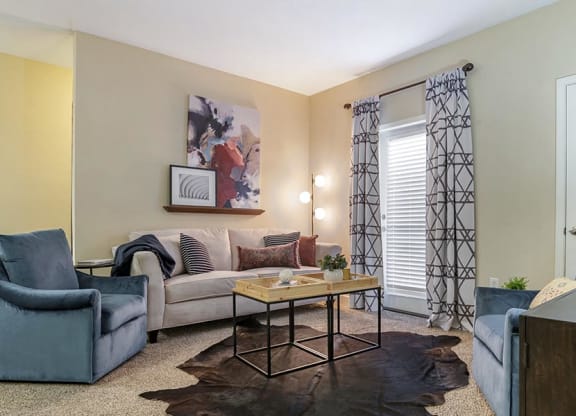 oak 2x2 model living room