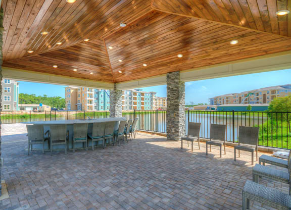 outdoor kitchen