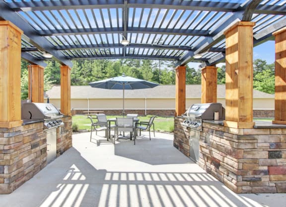 Outdoor kitchen