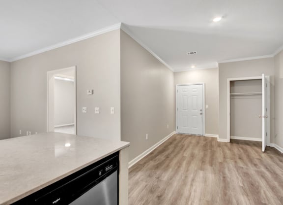 Dining Room at Chenal Pointe at the Divide, Little Rock, AR, 72223