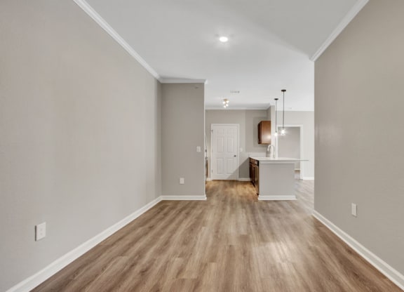 Dining Room at Chenal Pointe at the Divide, Little Rock, AR, 72223