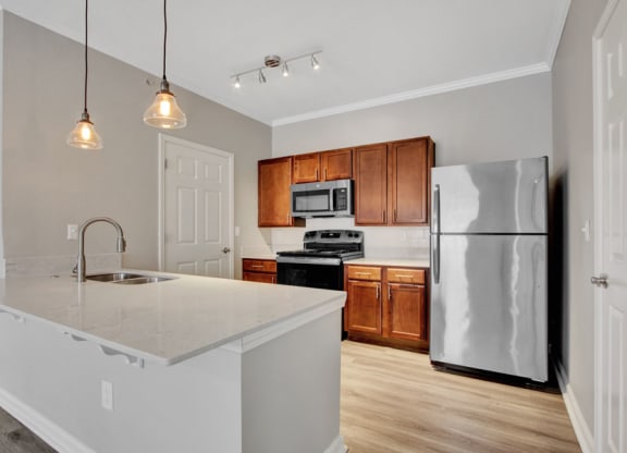 Kitchen with Stainless Steel Appliances at Chenal Pointe at the Divide, Little Rock, AR, 72223