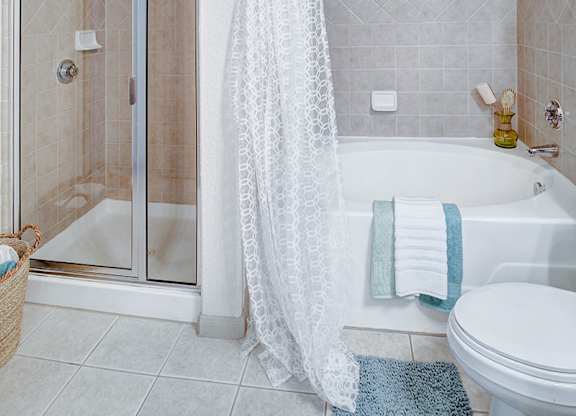Travis - 2x2 1296 - Primary Bathroom B