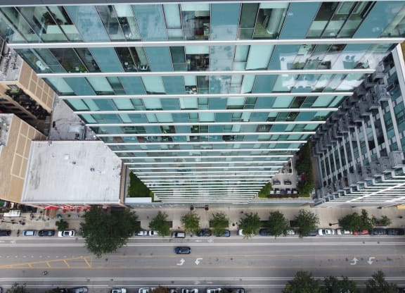 Aerial View Of Building at One 333, Chicago, IL