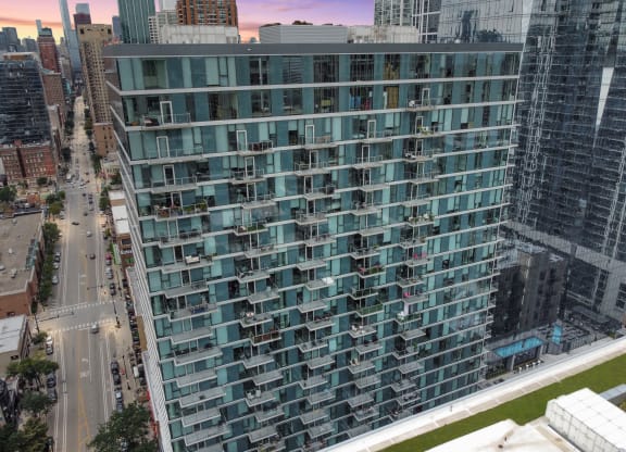 Building Exterior View at One 333, Chicago