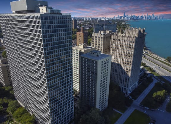Gorgeous Chicago Cityscape 5 at Twin Towers, Illinois, 60615