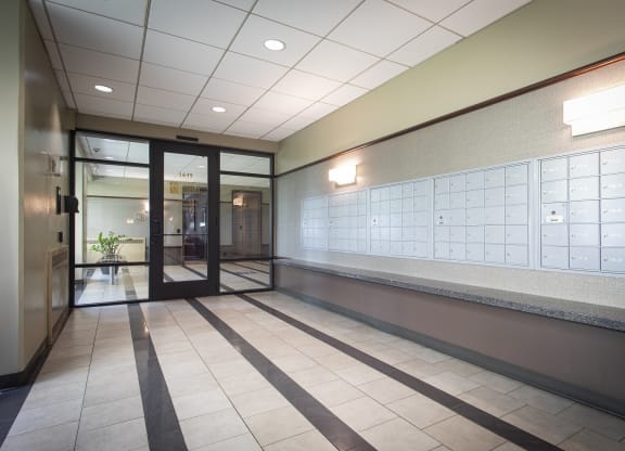 Locker Room at Twin Towers, Illinois, 60615