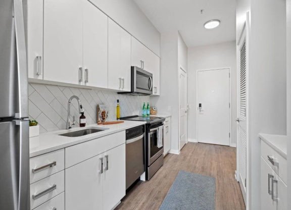 Large Kitchen at 23rd Place Apartment, Chicago, Illinois