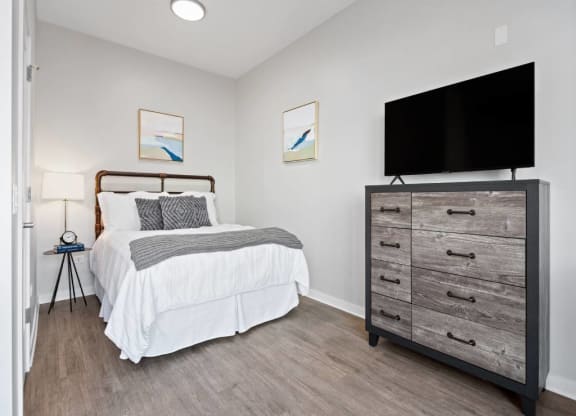 Bedroom With TV at 23rd Place Apartment, Illinois, 60654