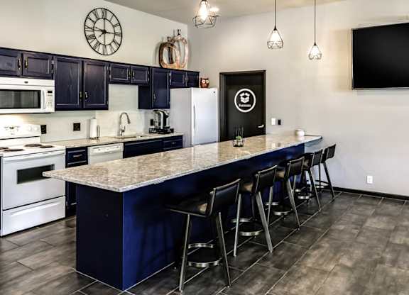 Community clubhouse at Deerfield Clubhouse Apartments in Fremont, NE