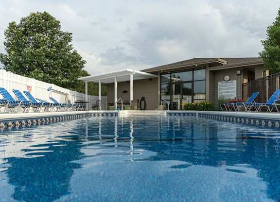 Community pool at Deerfield Clubhouse in Fremont, NE
