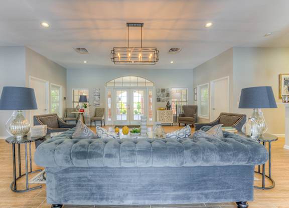 Community Clubhouse at Parham Pointe Apartments in Little Rock, AR