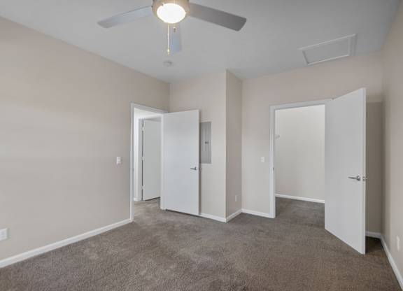 One and two bedroom apartment homes featuring efficient appliances, hardwood floors, walk-in closets, washer and dryer connections and much more at Parham Pointe Apartments in Little Rock, AR