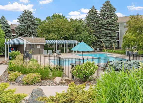 Pool at Mallard Ridge, Maple Grove, MN