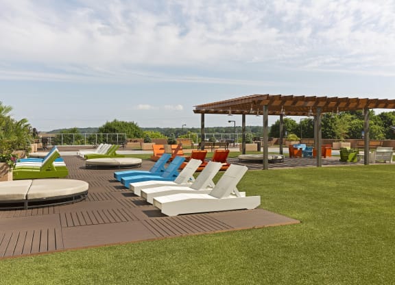 Poolside Sundeck at Kellogg Square, St. Paul, MN, 55101