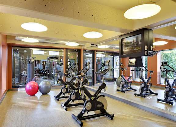 Mears Park Place Apartments in Saint Paul, MN Fitness Center