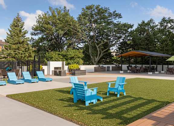 Courtyard Patio at The Edina Towers, Minnesota