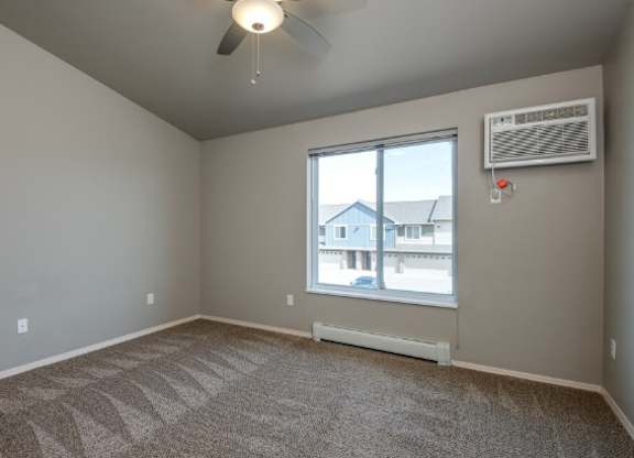 Living Room 1BR, 1BA- 843SF