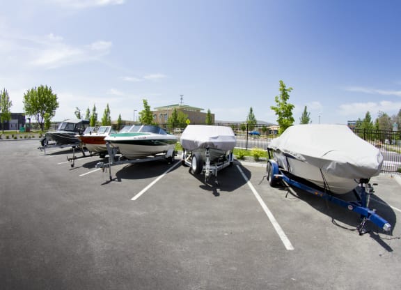 Island View Apartments Boat Storage
