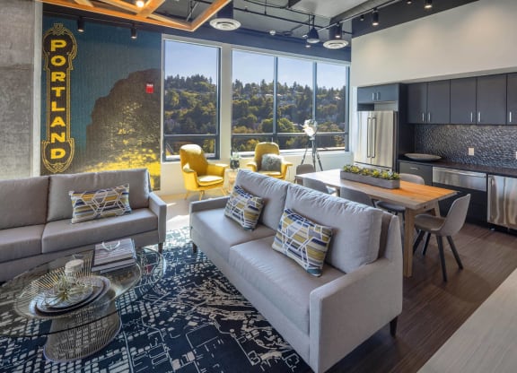 Community Kitchen & Lounge