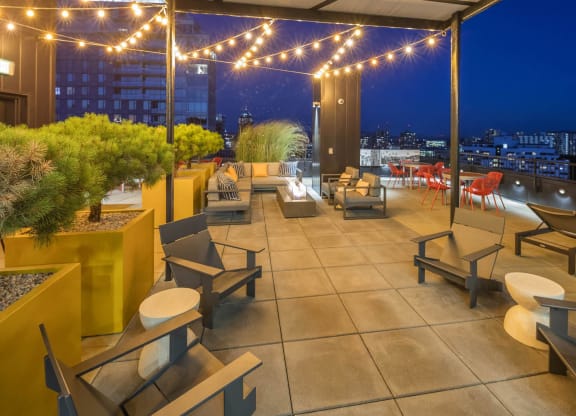 Rooftop Lounge